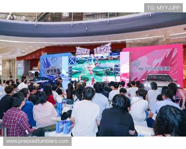 电竞真人版引领新潮流，带你体验最真实的虚拟竞技场景