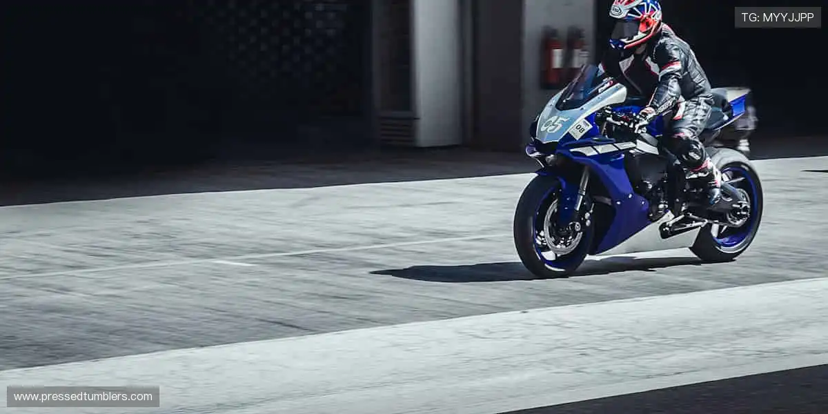 👟 专业装备，个性设计，